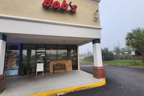 Bob's Family Restaurant